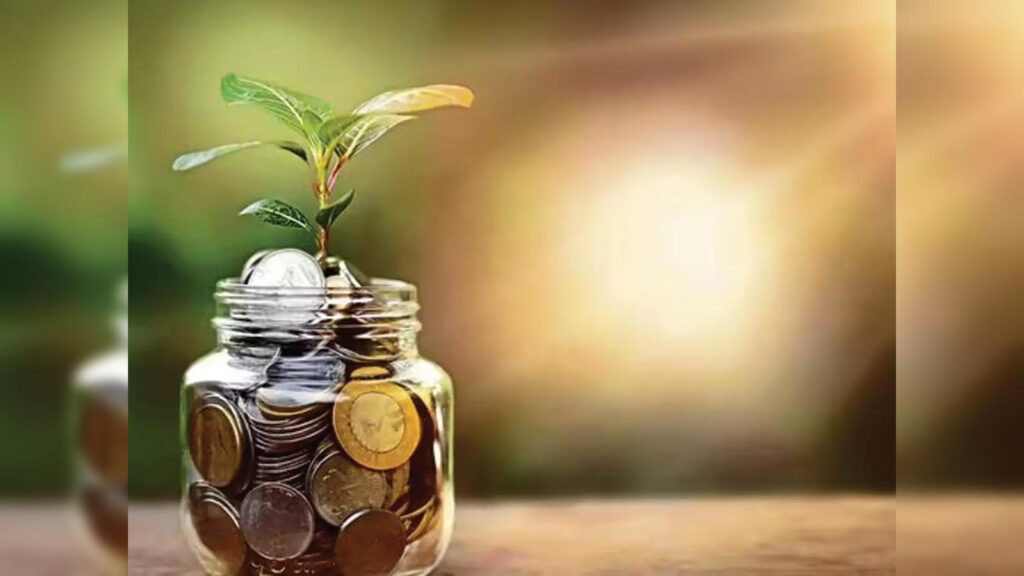 7.5% return will be available on 303 days FD, this government bank launched a new scheme, also changed the interest rates 3 fixed deposit schemes check out fd plans offering high returns on investment 7.5% return will be available on 303 days FD, this government bank launched a new scheme, also changed the interest rates